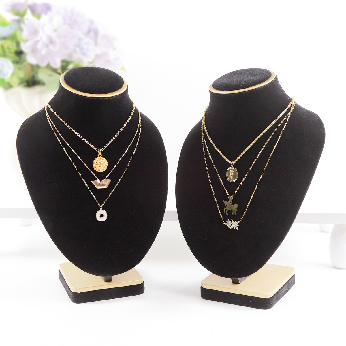Body Jewelry Store - Bustes de bijoux en velours noir,