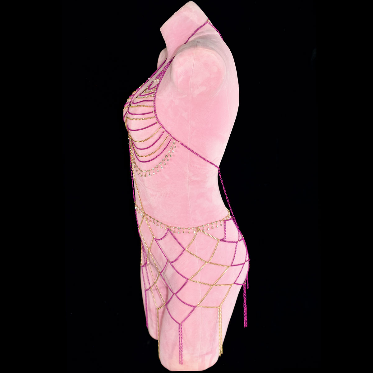 Haut tendance + robe à la tail - Body Jewelry Retainers avis et prix
